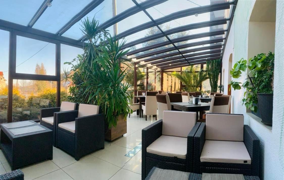 Restauracja Ibiza Aparthotel Ludwikowice Klodzkie Luaran gambar
