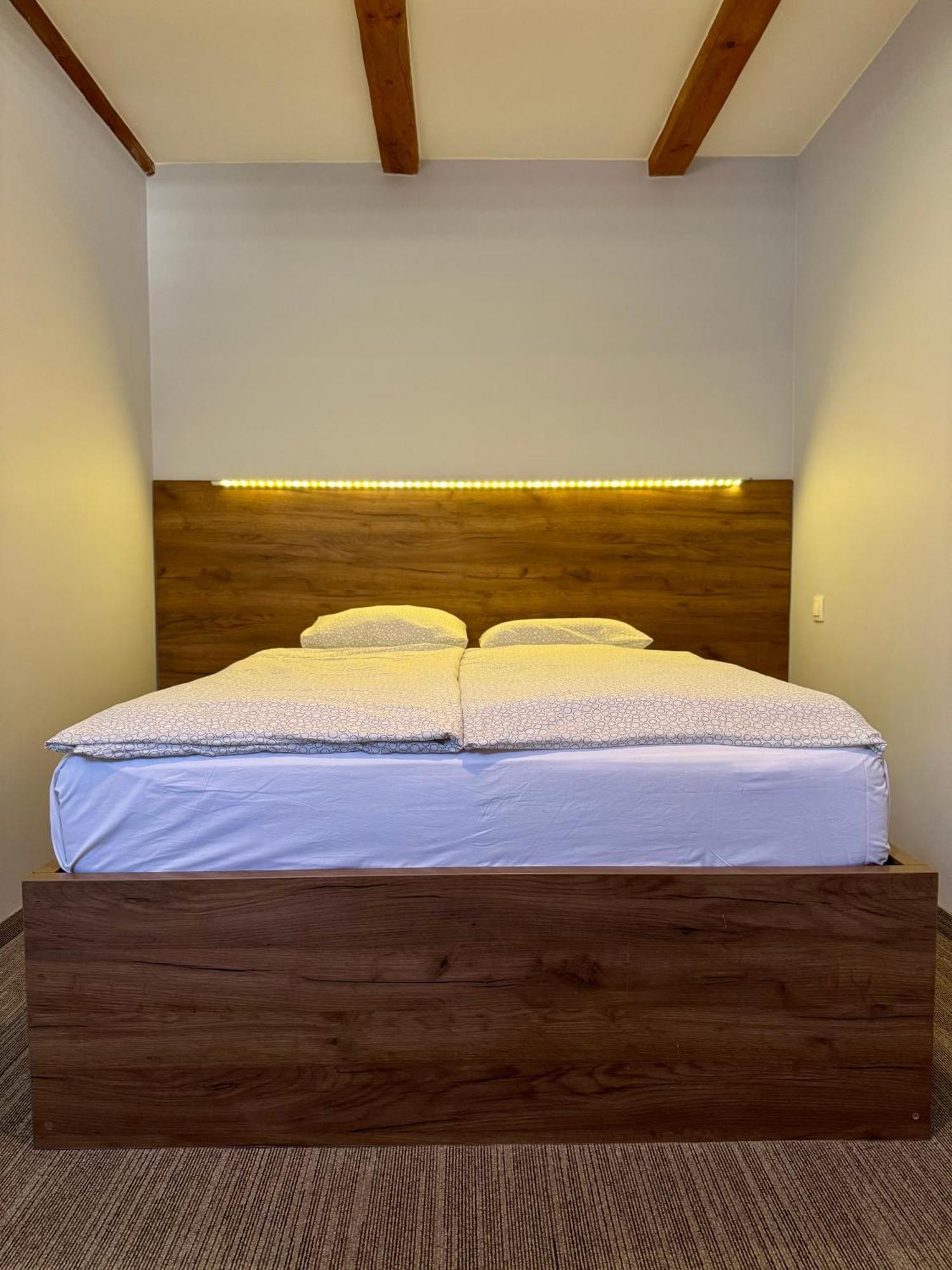 Restauracja Ibiza Aparthotel Ludwikowice Klodzkie Luaran gambar