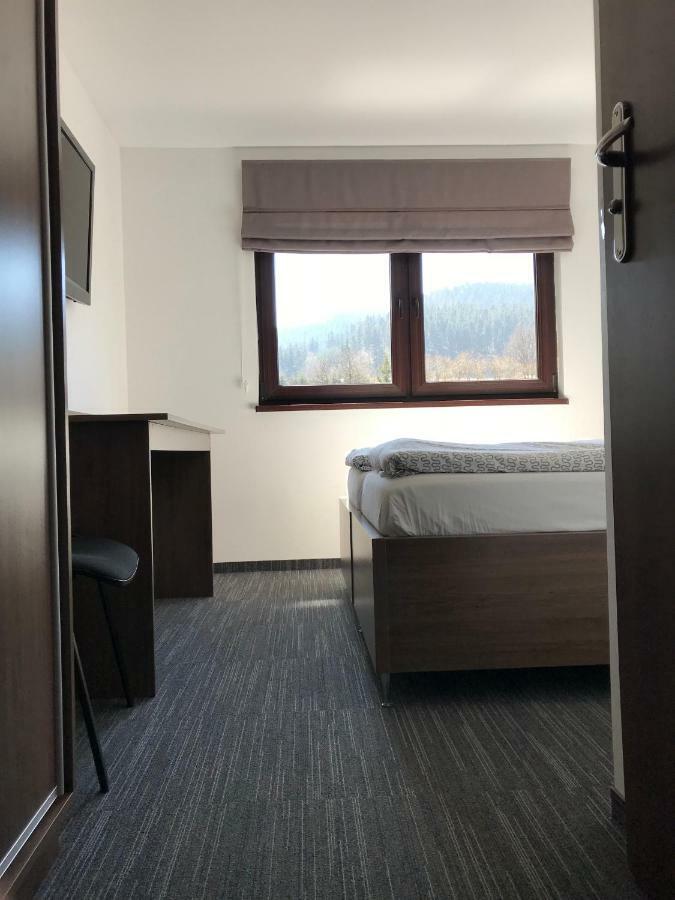 Restauracja Ibiza Aparthotel Ludwikowice Klodzkie Luaran gambar